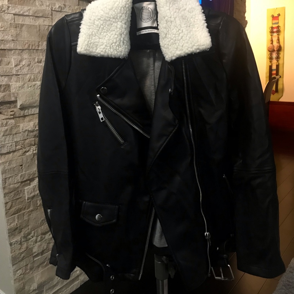 Oversized leather jacket